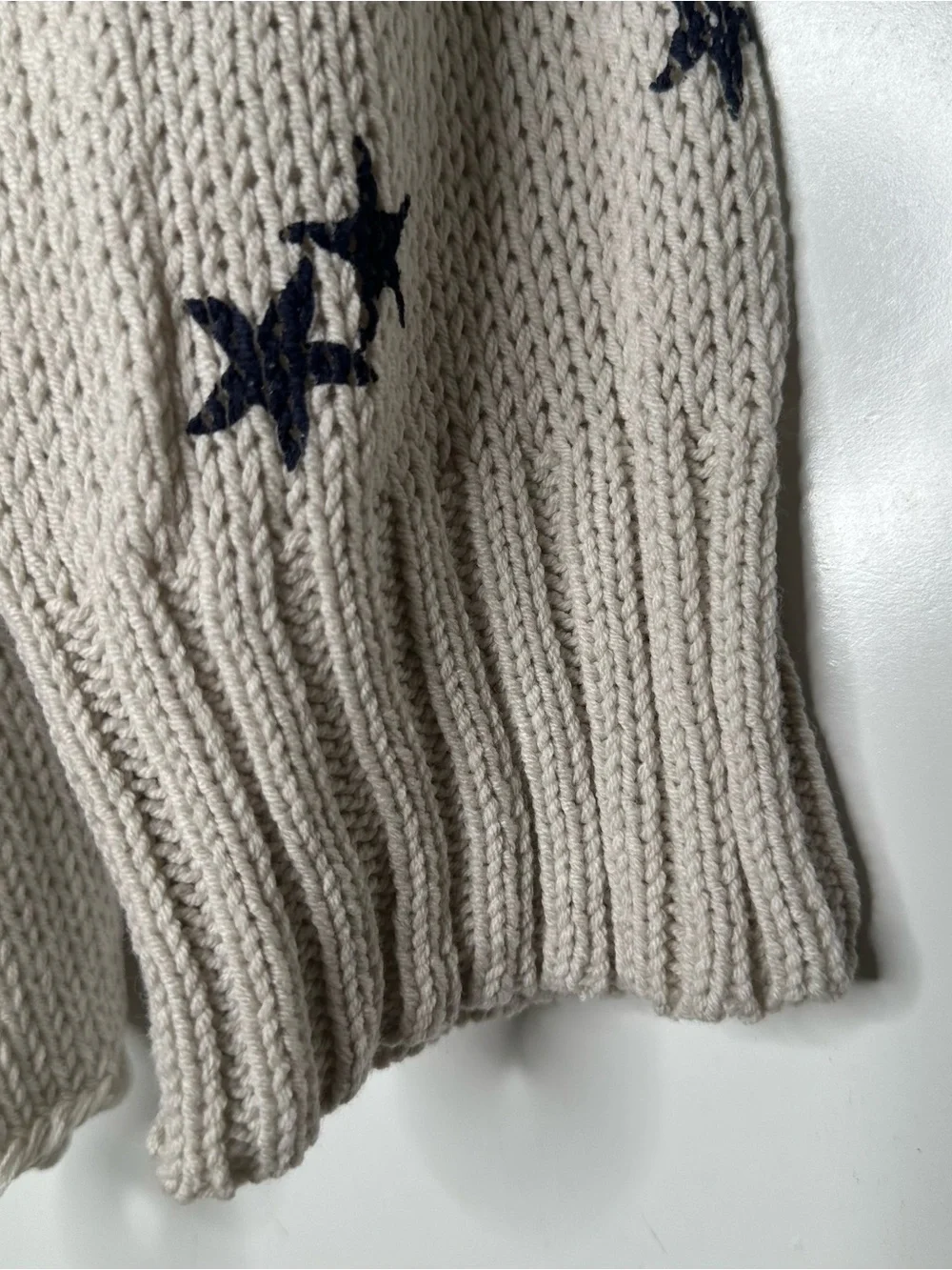 Wooden Ships Mini Starfish Knit V-Neck Sweater Cream Blue Size S/M - Picture 10 of 11